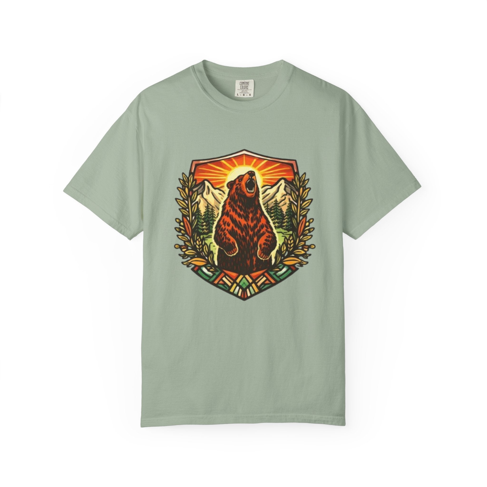 Roaring Bear Mountain T-Shirt | Vintage Outdoor Graphic Tee