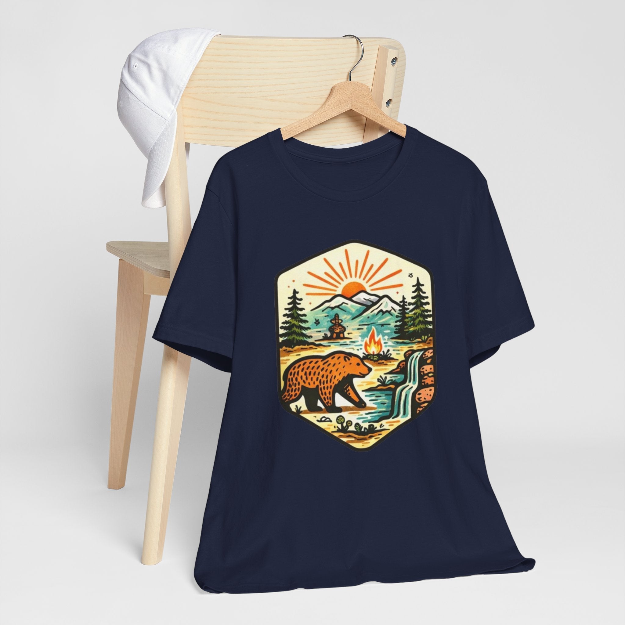 Retro Wilderness Bear T-Shirt Vintage Outdoors Graphic Tee