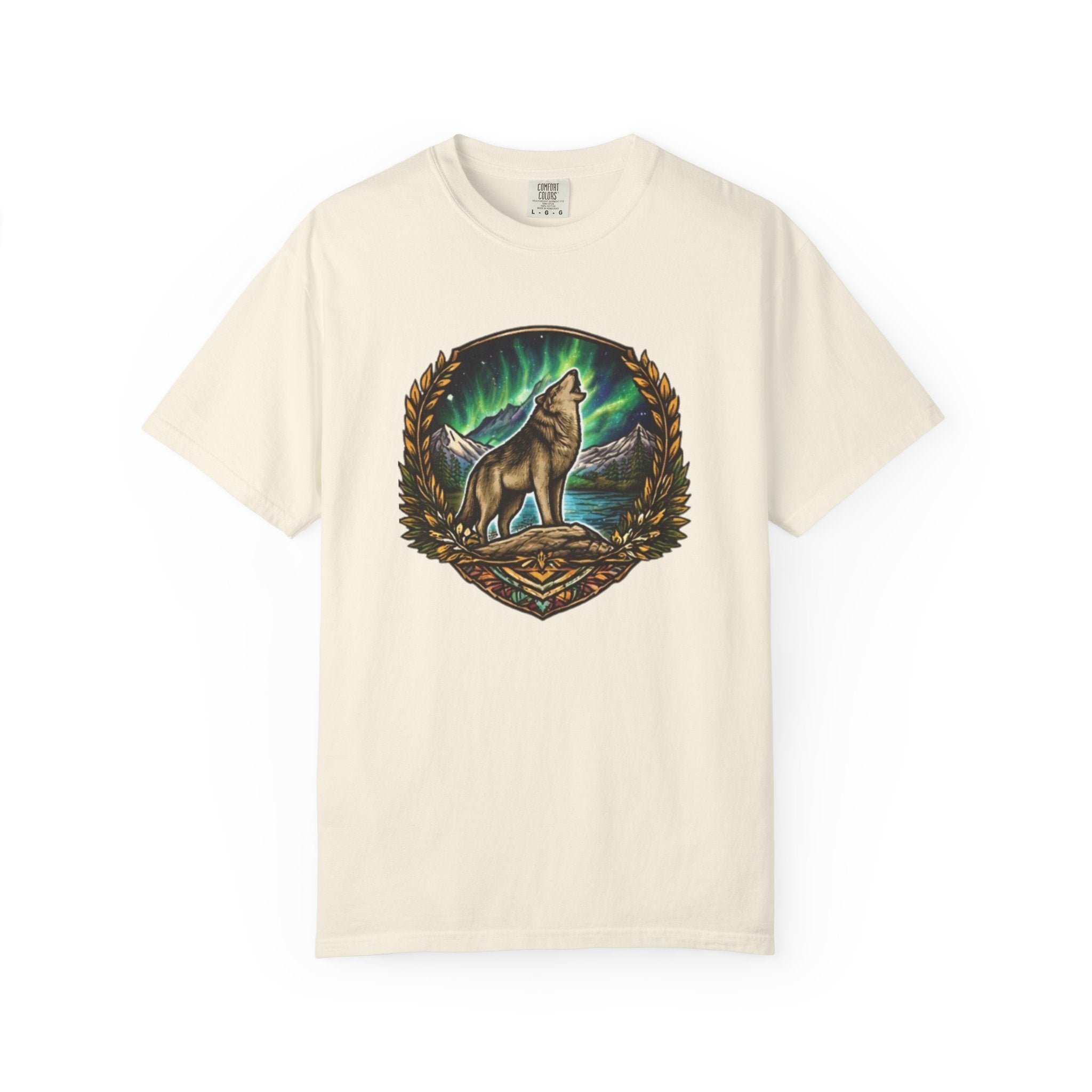 Wolf & Northern Lights T-Shirt | Howling Wolf Graphic Tee