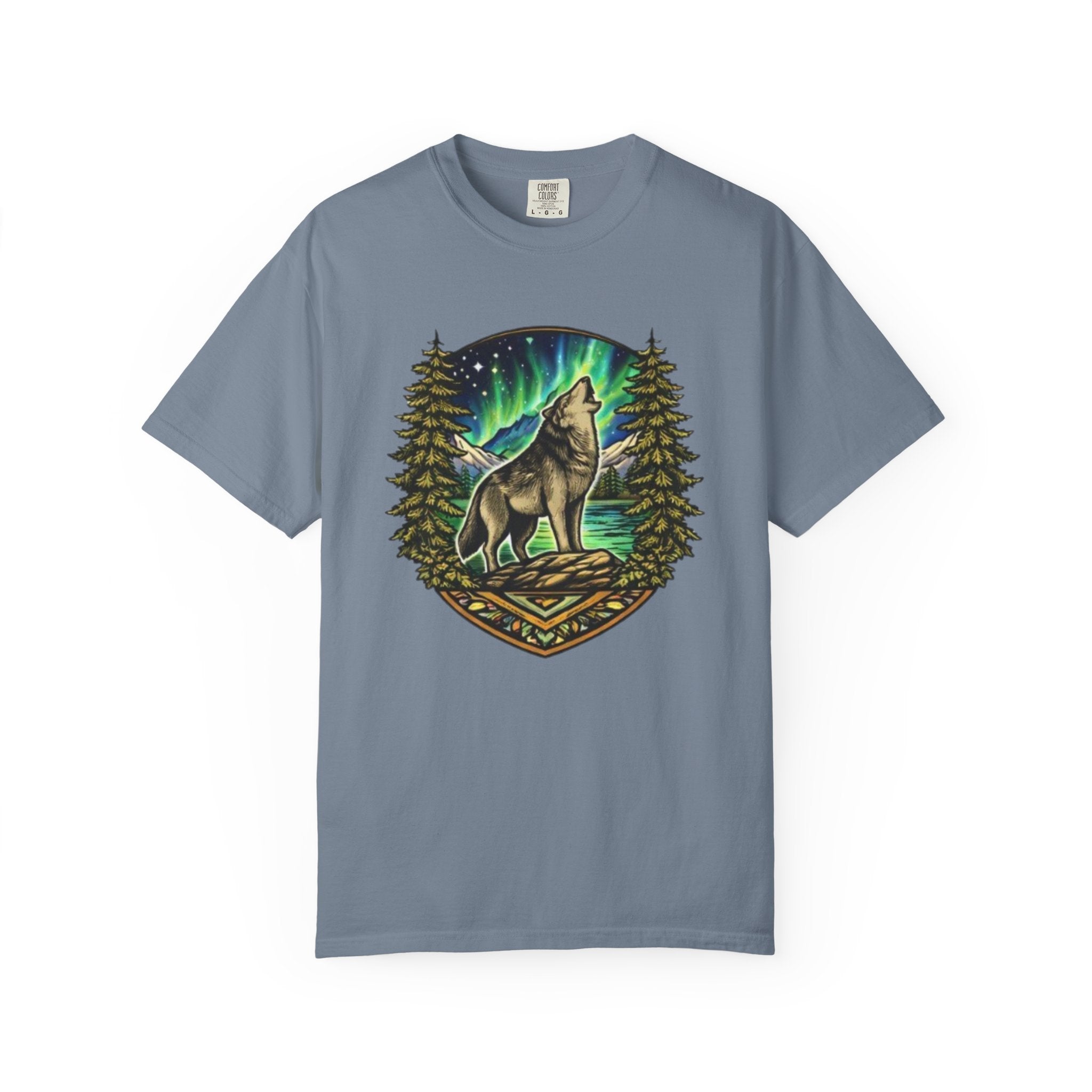 Wolf Howl T-Shirt | Northern Lights Forest Graphic Tee