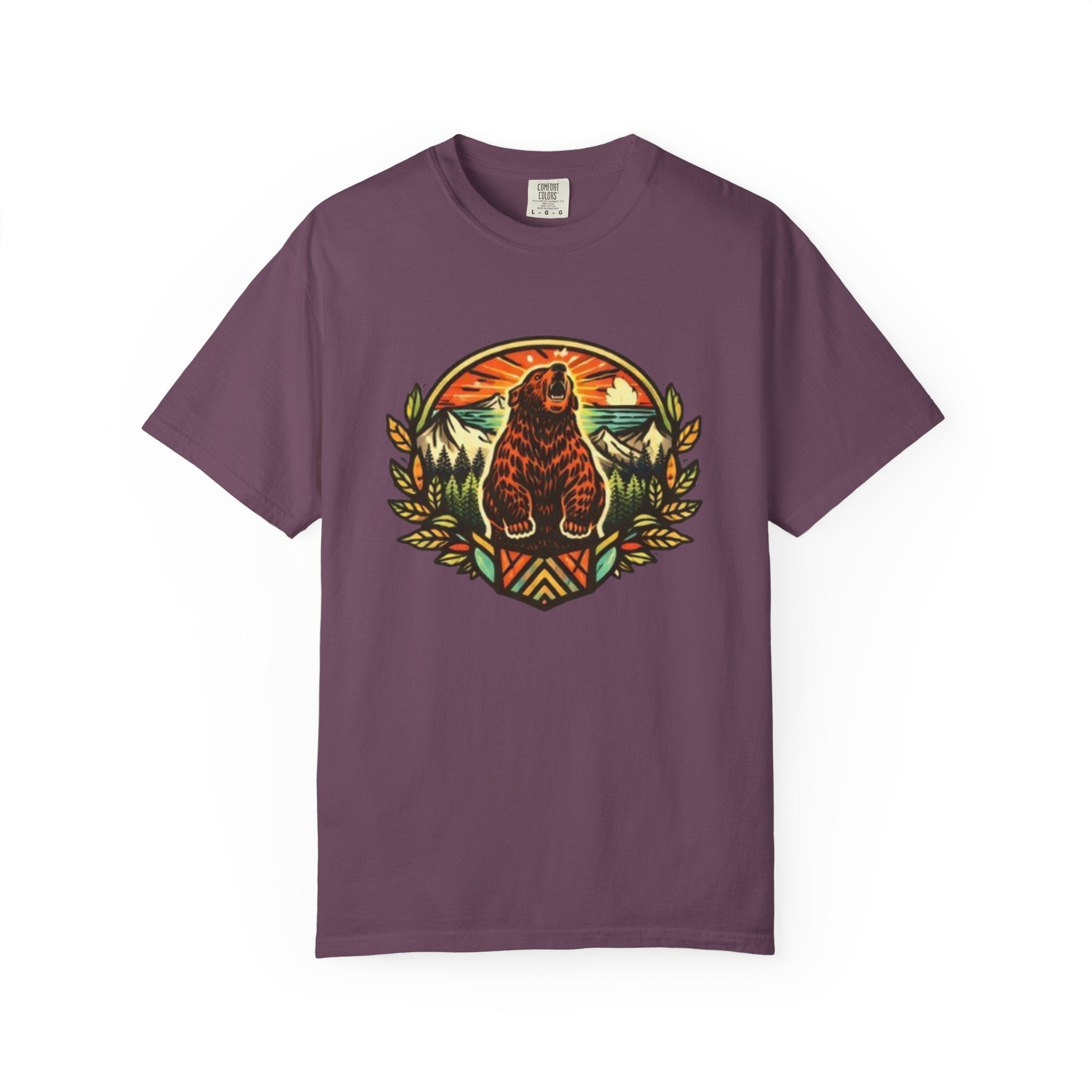 Bear Crest T-Shirt | Vintage Mountain Wildlife Graphic Tee