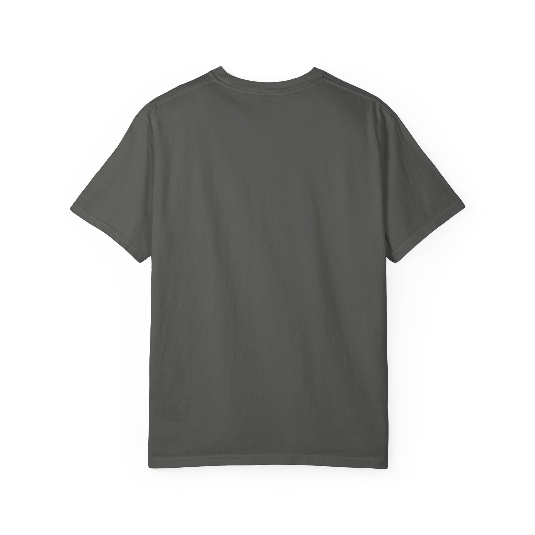 Wolf Howl Mountain T-Shirt | Vintage Nature Graphic Tee