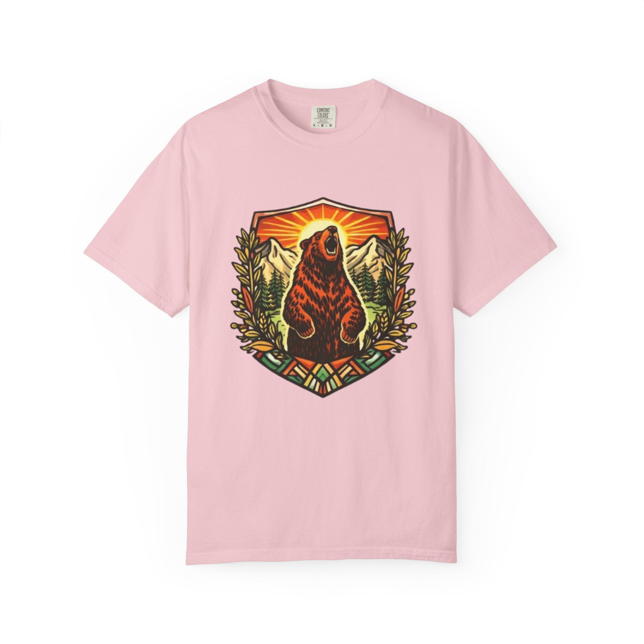 Roaring Bear Mountain T-Shirt | Vintage Outdoor Graphic Tee