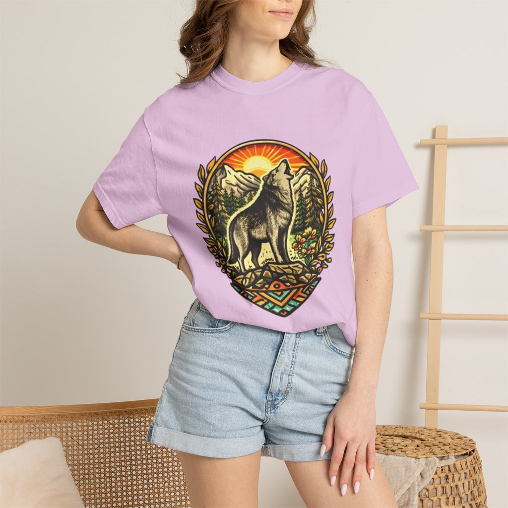 Wolf Howl Mountain T-Shirt | Vintage Nature Graphic Tee