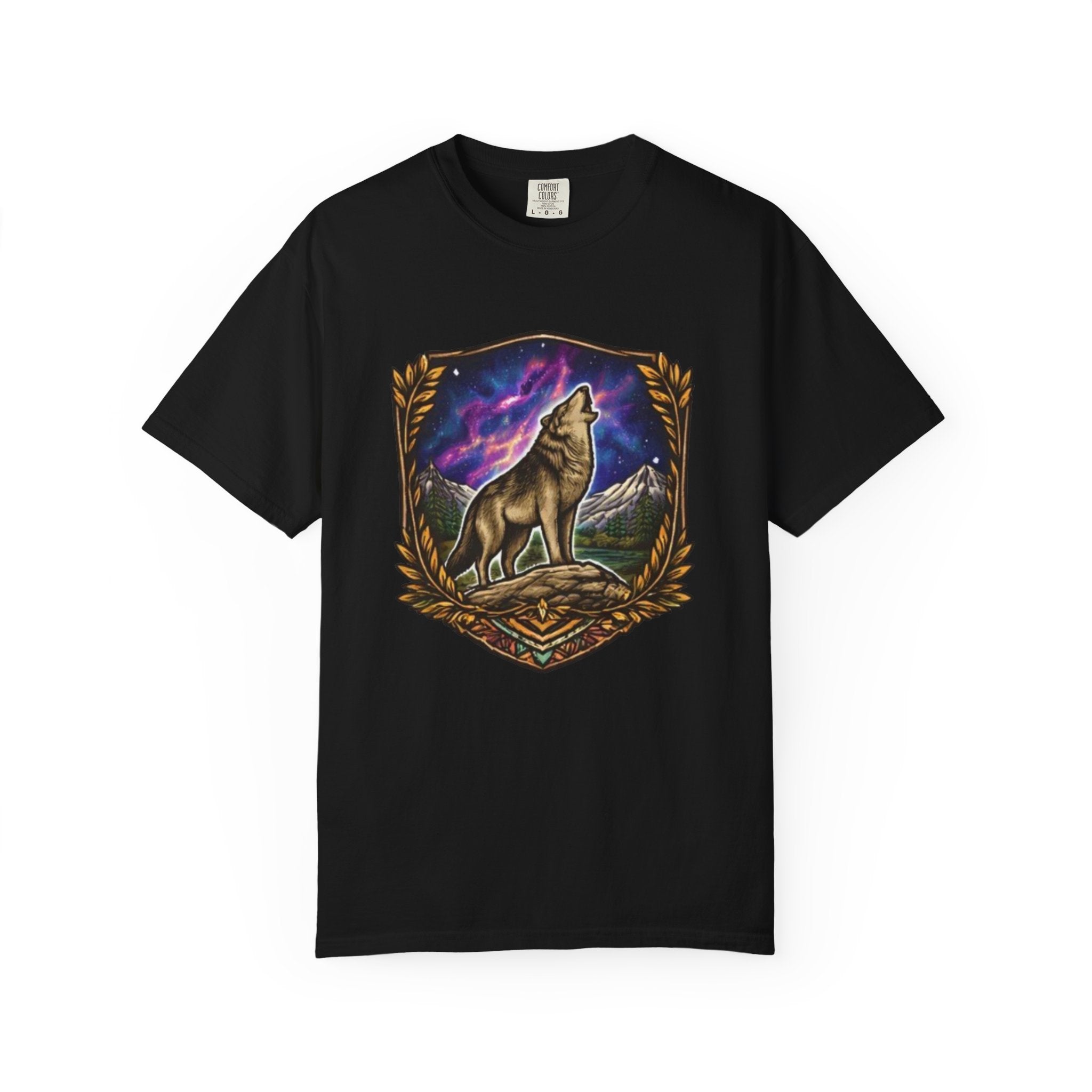 Wolf Crest T-Shirt | Howling Wolf Night Sky Graphic Tee