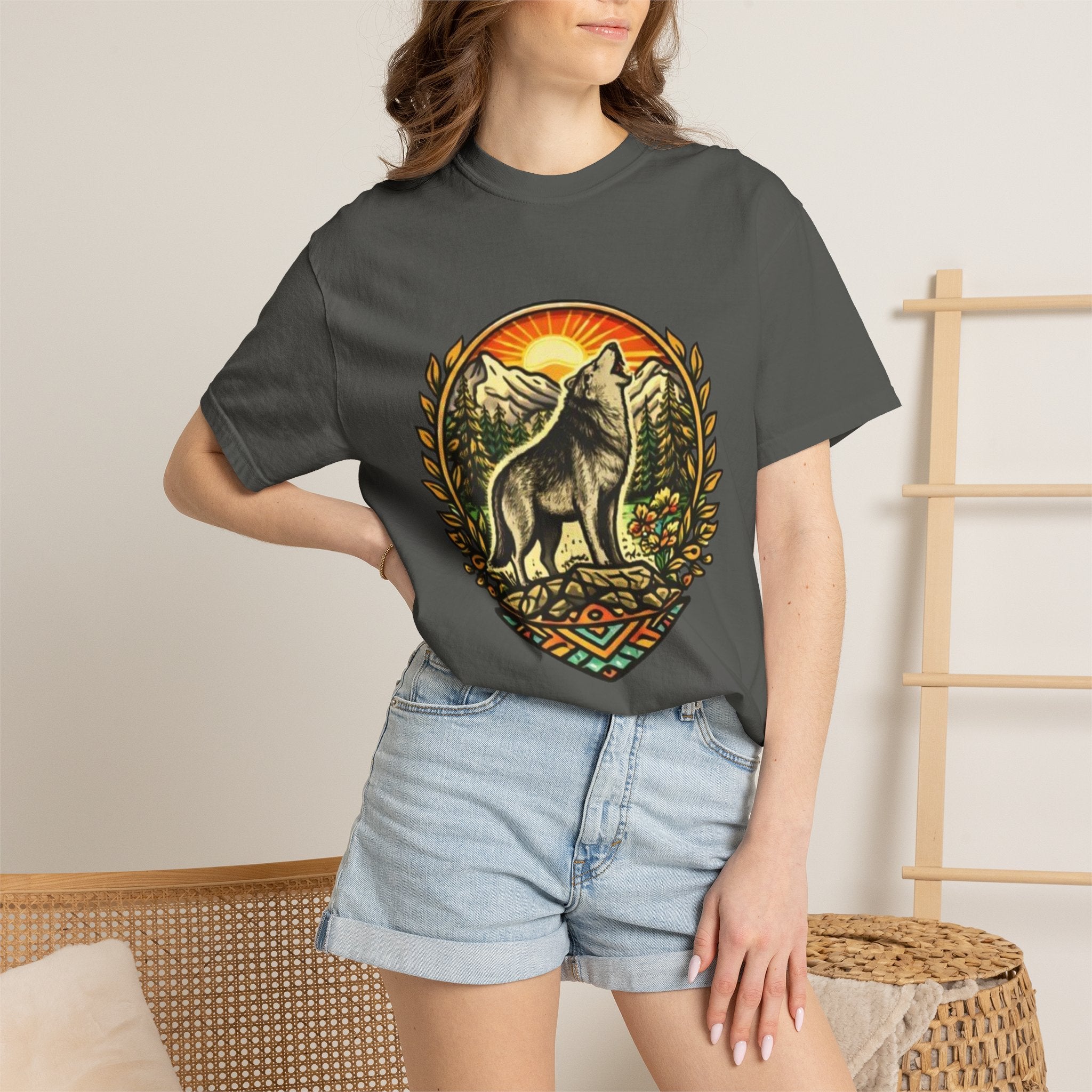 Wolf Howl Mountain T-Shirt | Vintage Nature Graphic Tee
