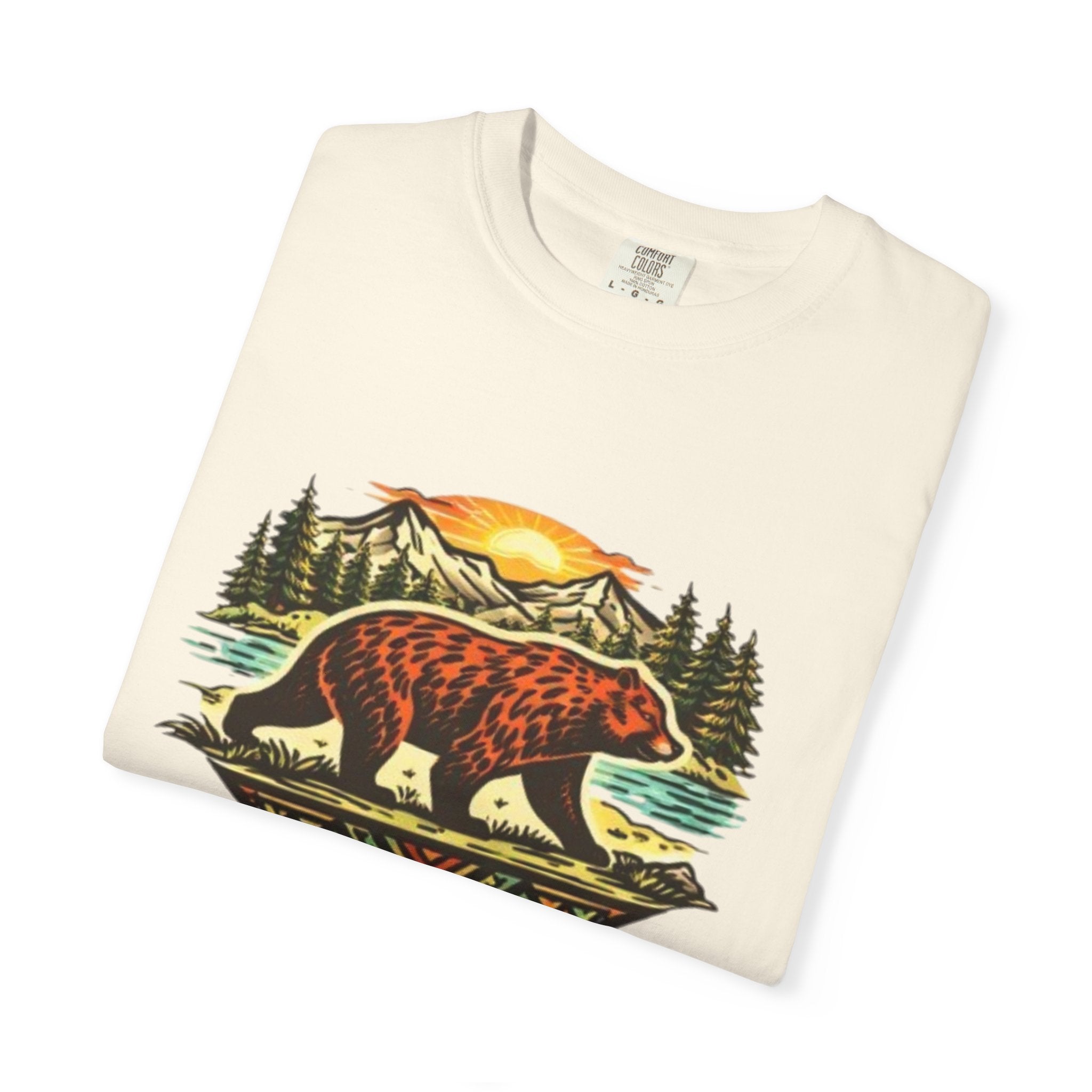 Bear Sunset T-Shirt | Vintage Forest Adventure Graphic Tee